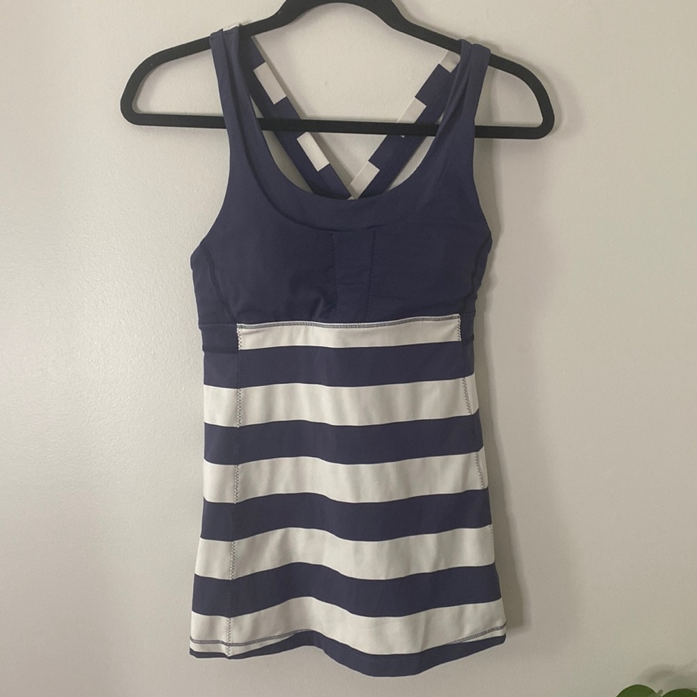 Lululemon tank top